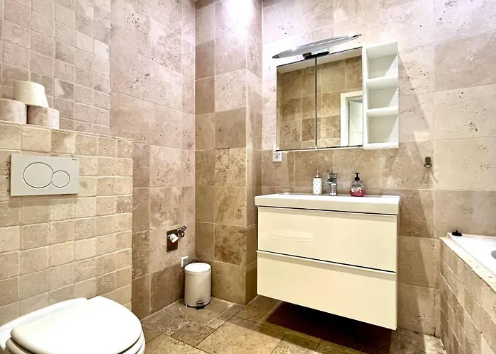 Rema 1070 * Viena